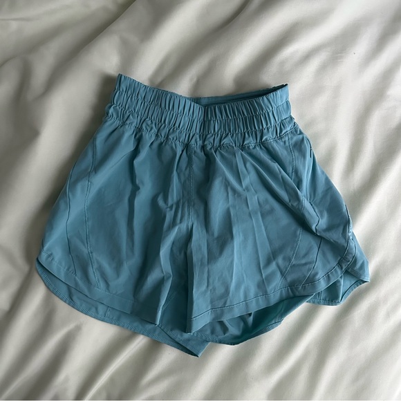 Lululemon Track That Short 5” - Picture 4 of 5